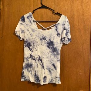 Cute tee with criss cross and open back